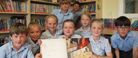Year 4 enjoy reviewing the Kate Greenaway Award books Year 4 enjoy reviewing the Kate Greenaway Award books